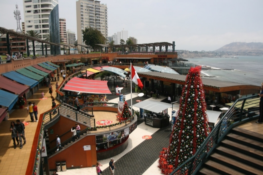 miraflores_open_air_mall.jpg